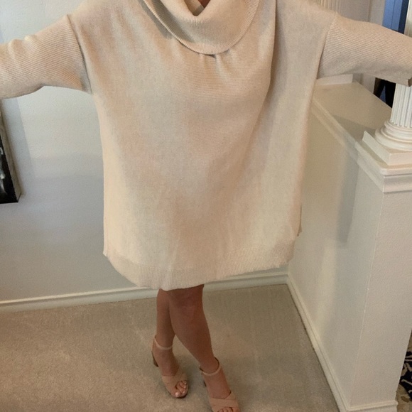 Chico’s sweater. Cream cowl neck, 3/4 sleeves, dolman/boxy shape, VERSATILE! - Picture 5 of 12
